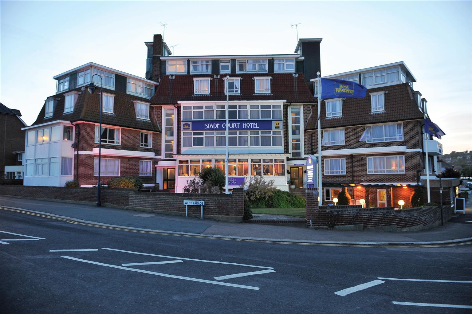 Oyo Stade Court Hotel Hythe  Exterior photo